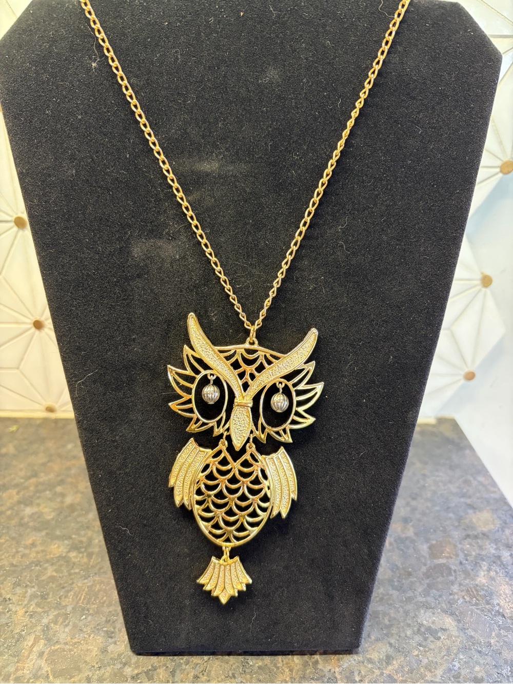 Vintage Gold Tone Articulated Owl Necklace Large Statement Pendant Dangling Eyes